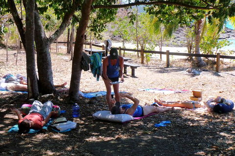 Small-Group Queensland Full-Day Sail Retreat Experience - Accommodation in Brisbane 1