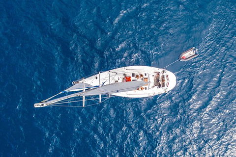 Small-Group Queensland Full-Day Sail Retreat Experience - Accommodation in Brisbane 5