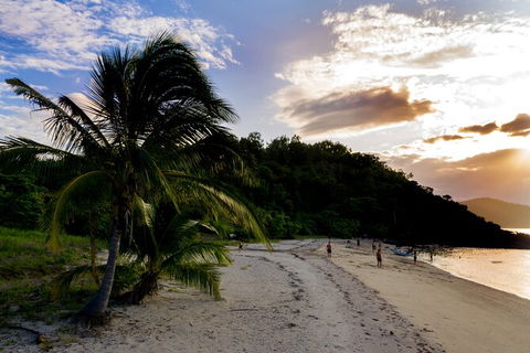 Small-Group Queensland Full-Day Sail Retreat Experience - Accommodation in Brisbane 0