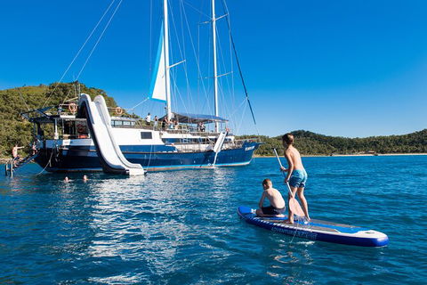 Day Sail The Whitsunday Islands On Atlantic Clipper From Airlie Beach - Accommodation in Brisbane 9