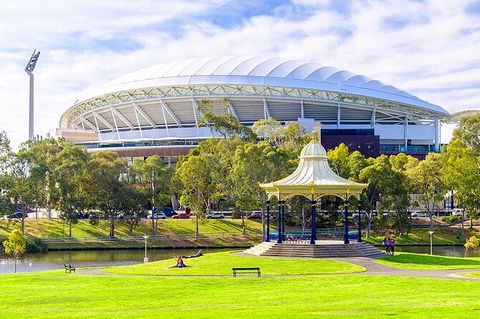 Adelaide Airport Transfers : Adelaide City To Airport ADL In Business Car - Accommodation in Brisbane 8