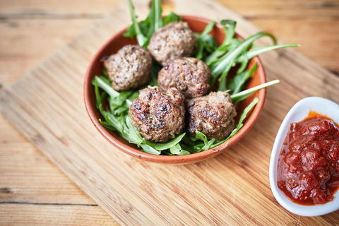 Family Lunch - Tapas And Wine For 4 People - Accommodation in Brisbane 6