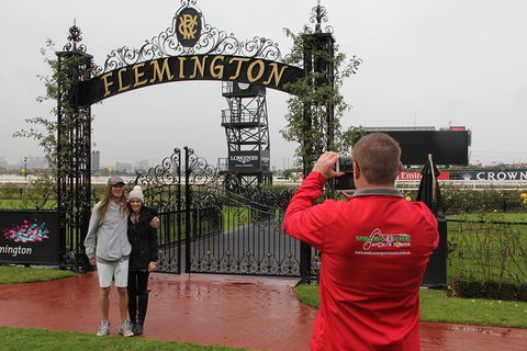 Ultimate Sports Lovers Bus Tour Of Melbourne - Accommodation in Brisbane 6