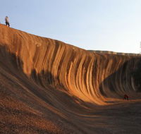 Wave Rock - Accommodation in Brisbane