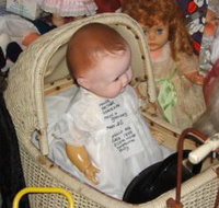 Little Darlings Doll Museum and Coffee Shop - Accommodation in Brisbane