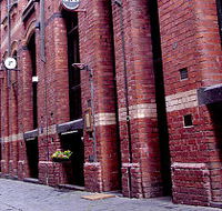 De Lacy - Accommodation in Brisbane