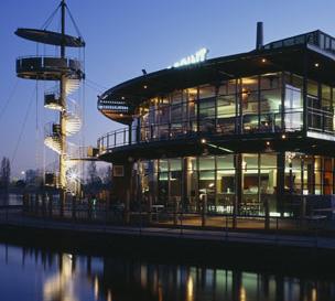 The Point - Accommodation in Brisbane 0