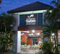 Runaway Bay QLD Accommodation in Brisbane