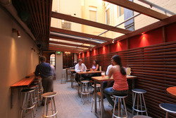 Edinburgh Castle Hotel - Accommodation in Brisbane 2
