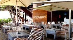 Pontoon Bar - Accommodation in Brisbane 3
