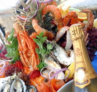 The Lazy Lobster - Accommodation in Brisbane