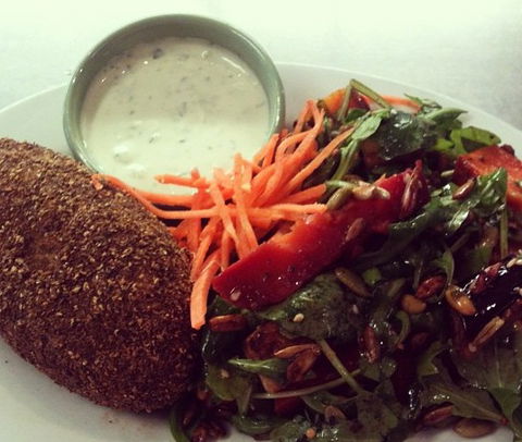 Magic Apple Whole Food Diner - Accommodation in Brisbane 4