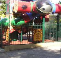 The Pine Inn - Accommodation in Brisbane
