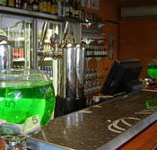 The Tap On Mitchell - home of the Fishbowl Cocktail - Accommodation in Brisbane