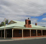 Huntington Tavern - Accommodation in Brisbane