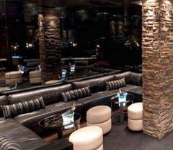Hugos Lounge - Accommodation in Brisbane 2