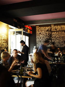 Vini - Accommodation in Brisbane 2