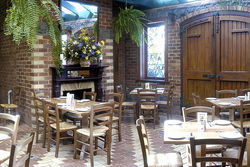 Leinster Arms Hotel - Accommodation in Brisbane 2
