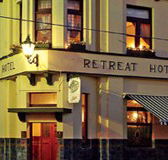 The Retreat Hotel - Accommodation in Brisbane