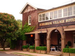 Burrawang Village Hotel - Accommodation in Brisbane 0