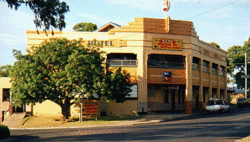 Royal Hotel Drouin - Accommodation in Brisbane