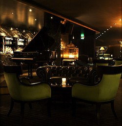 Trademark Hotel Lounge Bar And Piano Room - Accommodation in Brisbane 0