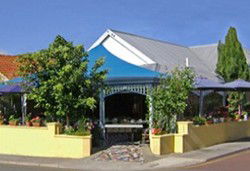 Georges Meze - Accommodation in Brisbane 2