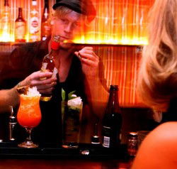 In Situ Bar - Accommodation in Brisbane 2