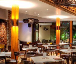 Lakes Hotel - Accommodation in Brisbane 1