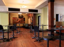 Spanish Club - Accommodation in Brisbane 2