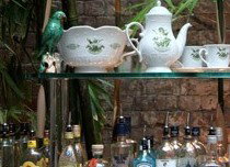 Gin Garden - Accommodation in Brisbane 2