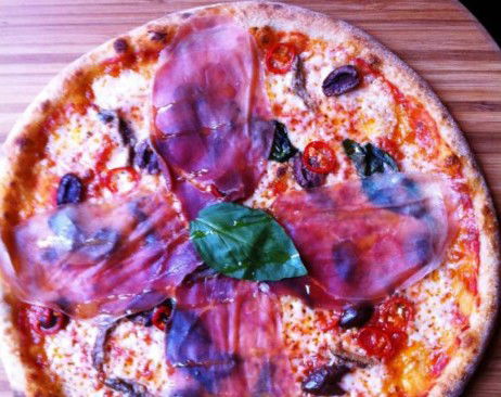 La Rosa Bar And Pizza - Accommodation in Brisbane 3