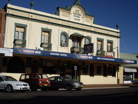 Oxford Hotel - Accommodation in Brisbane 2