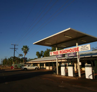 Ti Tree Roadhouse - Accommodation in Brisbane