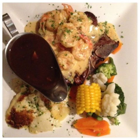 Burleigh Waters Tavern - Accommodation in Brisbane 2