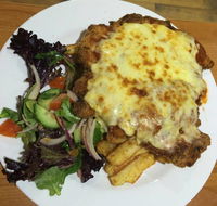 Coomera Waters Tavern - Accommodation in Brisbane
