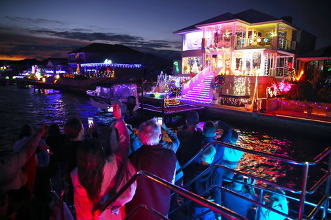 Christmas Lights Cruise - Accommodation in Brisbane 0