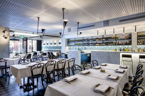 Zahli Modern Middle Eastern Restaurant - Accommodation in Brisbane 2