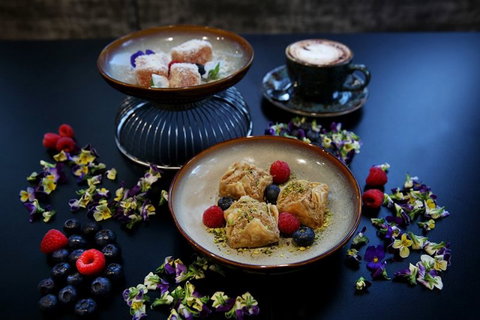 Zahli Modern Middle Eastern Restaurant - Accommodation in Brisbane 16