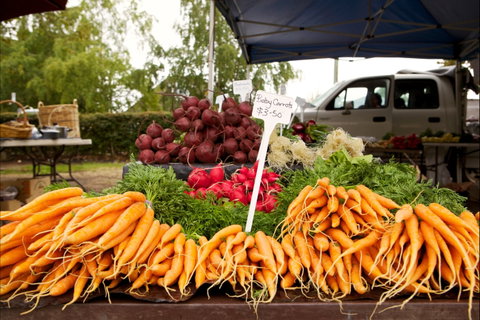 Evandale Market - Weekly - Accommodation in Brisbane 0