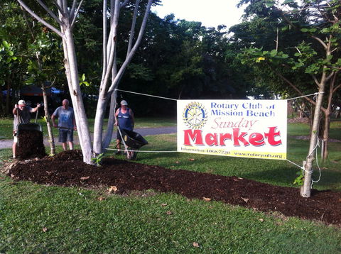 Mission Beach Markets - Accommodation in Brisbane 0