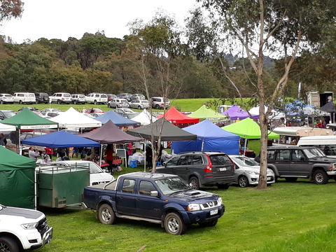 Rotary Club Of Lilydale Craft And Produce Market - Accommodation in Brisbane 1