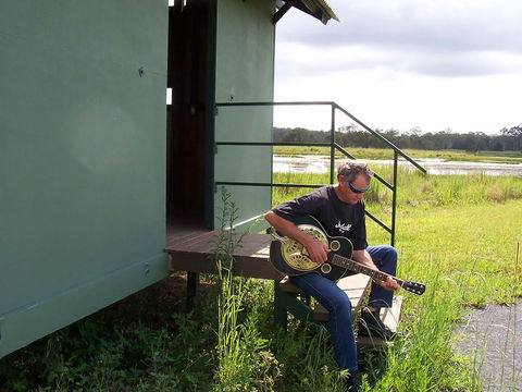 Sunday Session Blues On The Grass - Accommodation in Brisbane 0