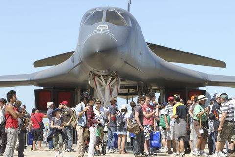 Australian International Airshow - Accommodation in Brisbane 0