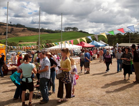 Bream Creek Farmers Market - Accommodation in Brisbane 0