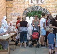 Come to Bethlehem - Accommodation in Brisbane