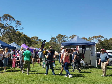 Hanging Rock Makers Market - Accommodation in Brisbane 0