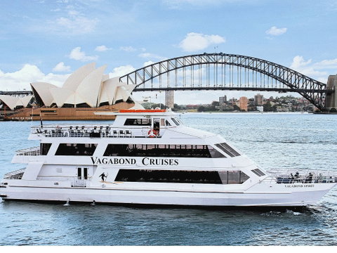 Melbourne Cup Lunch Cruise With Vagabond Cruises - Accommodation in Brisbane 0