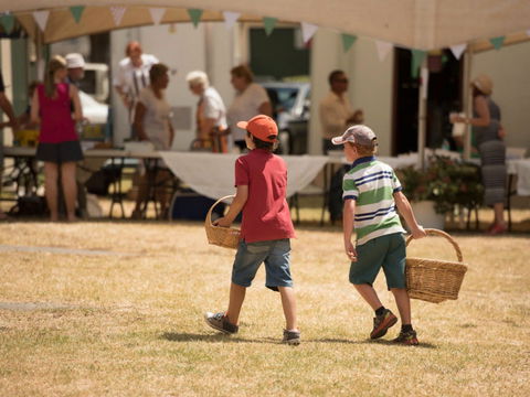 Nundle Country Picnic - Accommodation in Brisbane 1