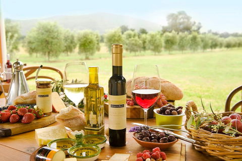 Whispering Brook Olive Long Table Luncheon - Accommodation in Brisbane 2